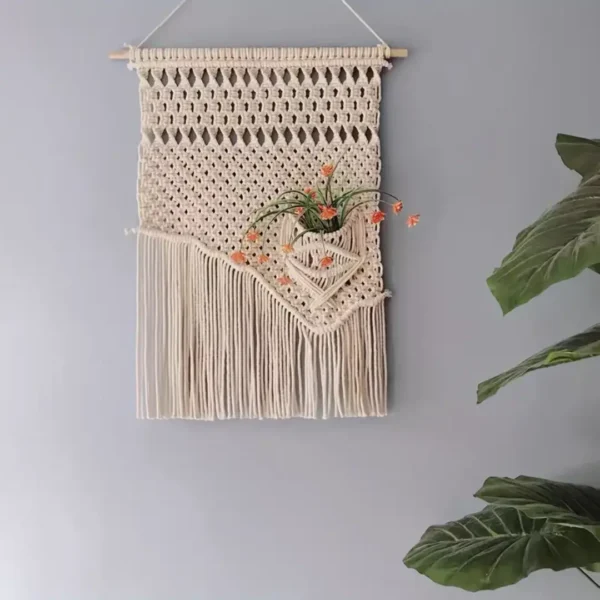 TAP-006-cover Tapiz Macramé con adorno floral 50x60cm